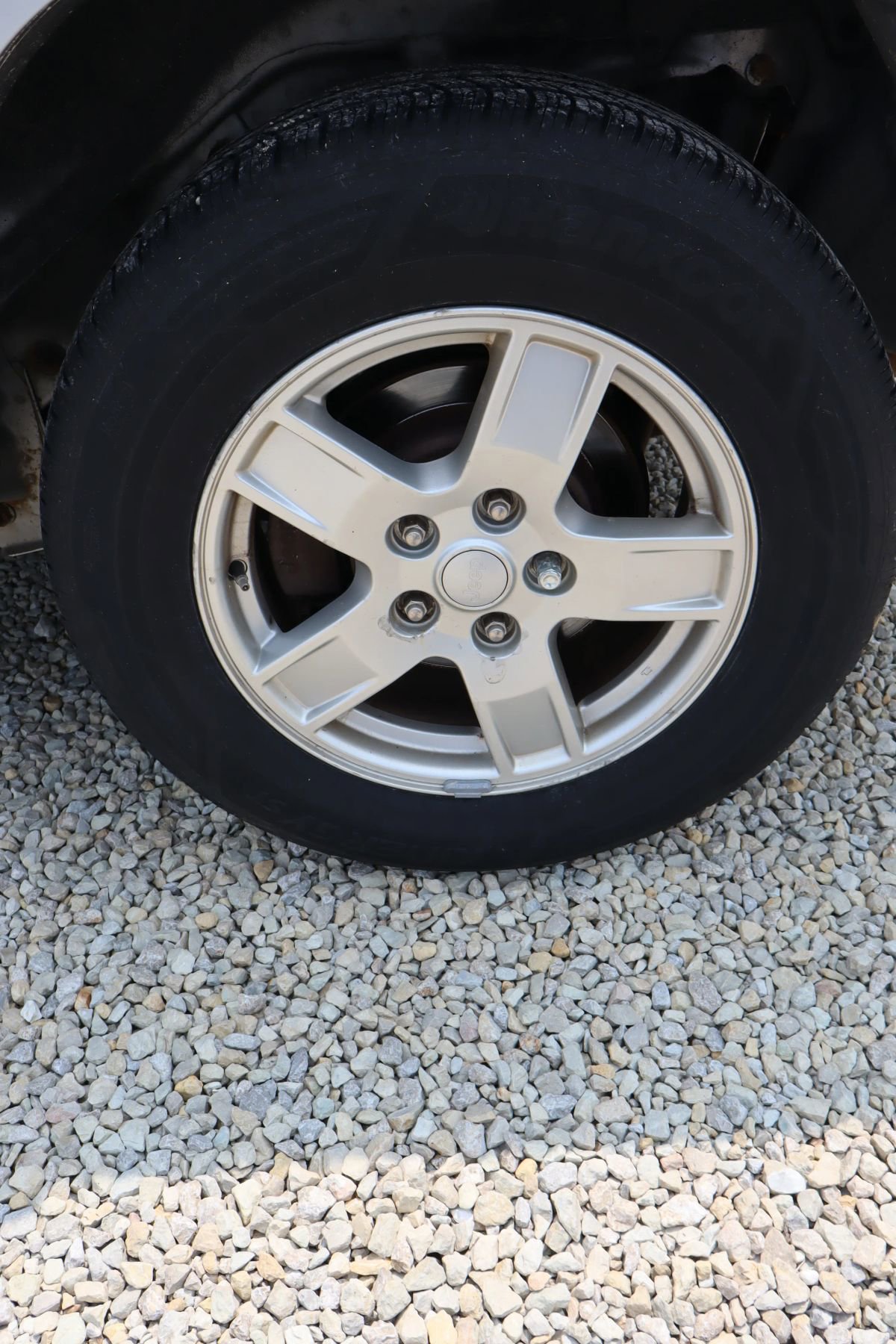 Used 2005 Jeep Grand Cherokee Laredo image 22