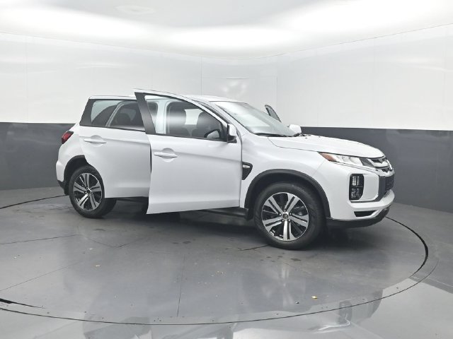 New 2027 Mitsubishi Outlander Sport ES FWD image 29