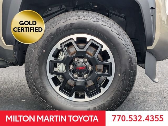 Certified 2025 Toyota Tacoma TRD Off-Road AWD/4WD image 13