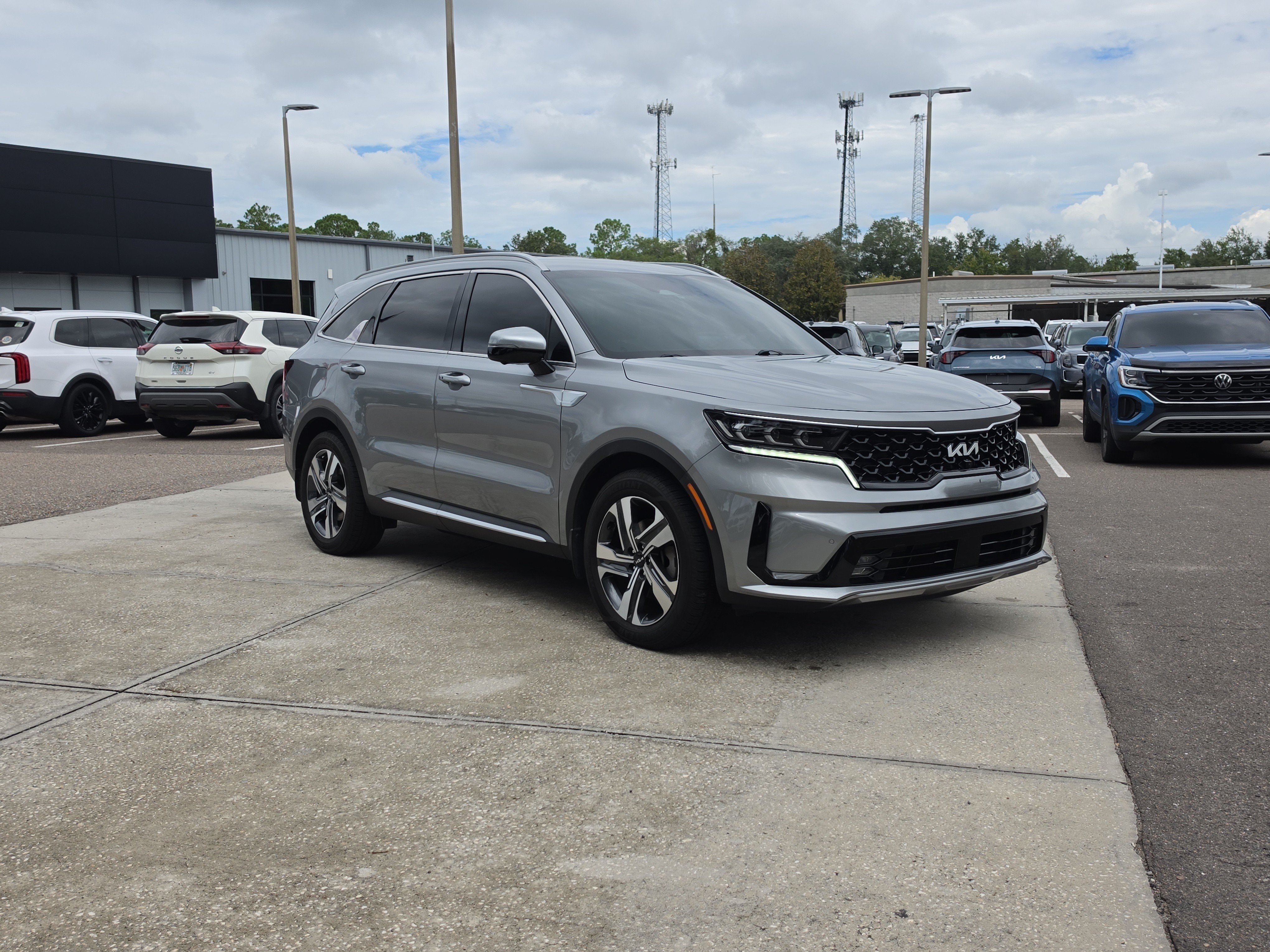Certified 2022 Kia Sorento SX Prestige AWD/4WD image 2