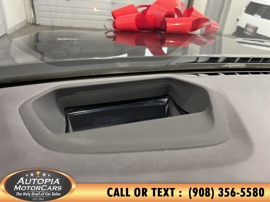 Used 2018 BMW 540i xDrive AWD/4WD image 40