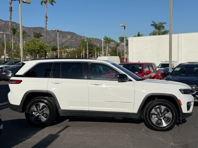 Used 2024 Jeep Grand Cherokee Limited 4xe AWD/4WD image 3