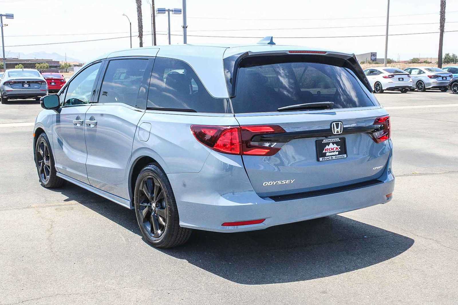 Used 2024 Honda Odyssey Sport image 8