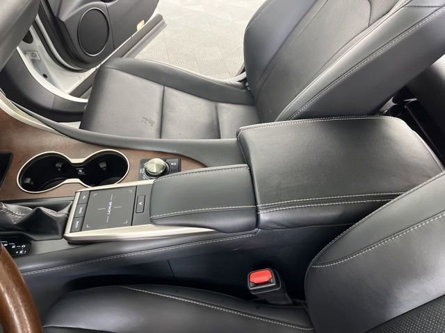 Used 2021 Lexus RX 350L FWD w/ Premium Package image 27