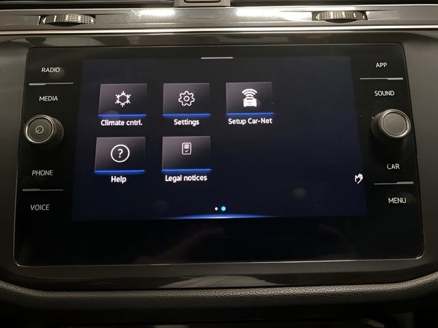 Used 2022 Volkswagen Tiguan SE FWD image 35