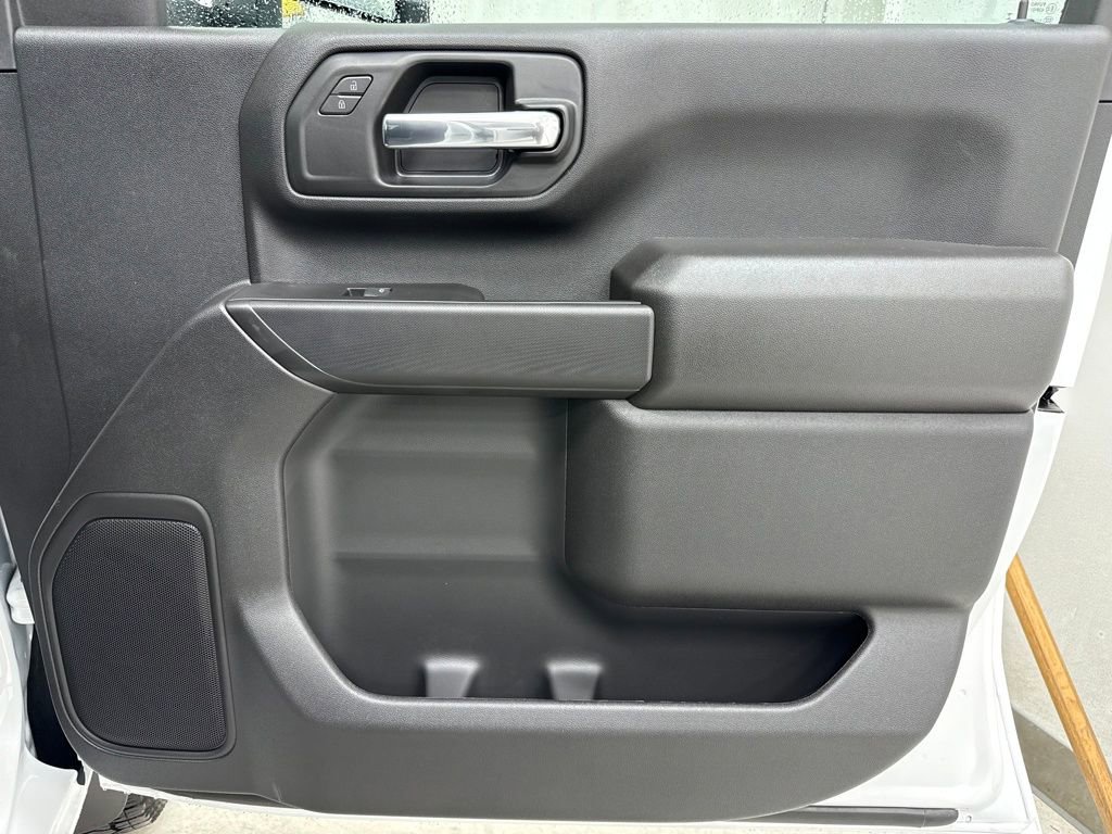 New 2026 Chevrolet Silverado 2500 Custom w/ Custom Value Package image 9