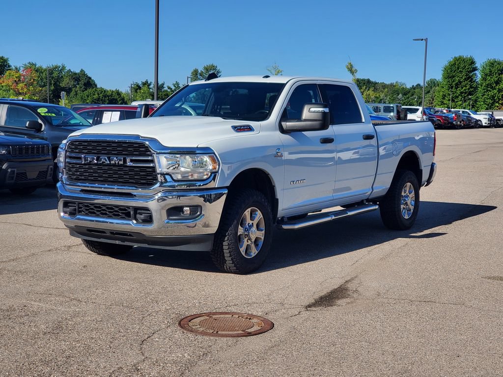 Used 2024 RAM 2500 Big Horn AWD/4WD image 2