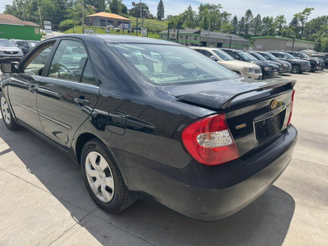 Used 2004 Toyota Camry XLE FWD image 5