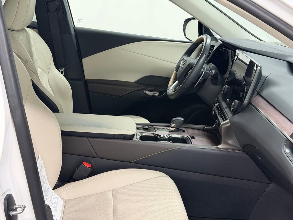 Used 2024 Lexus RX 350 AWD image 30