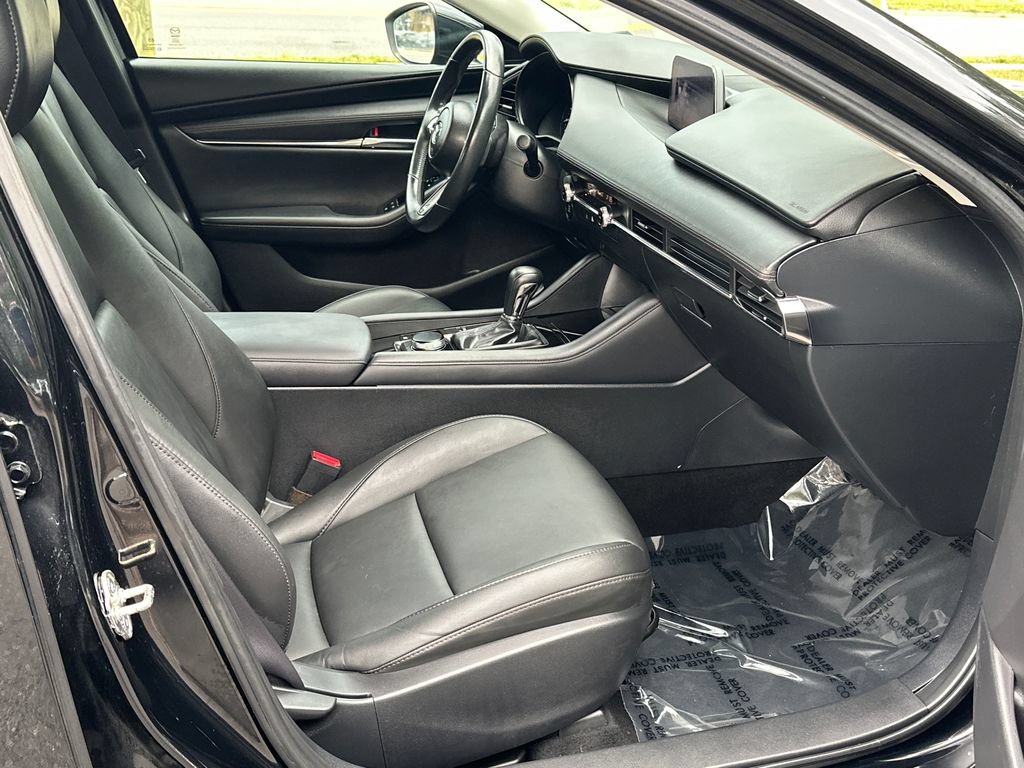 Used 2019 MAZDA MAZDA3 Sedan w/ Select Package FWD image 10