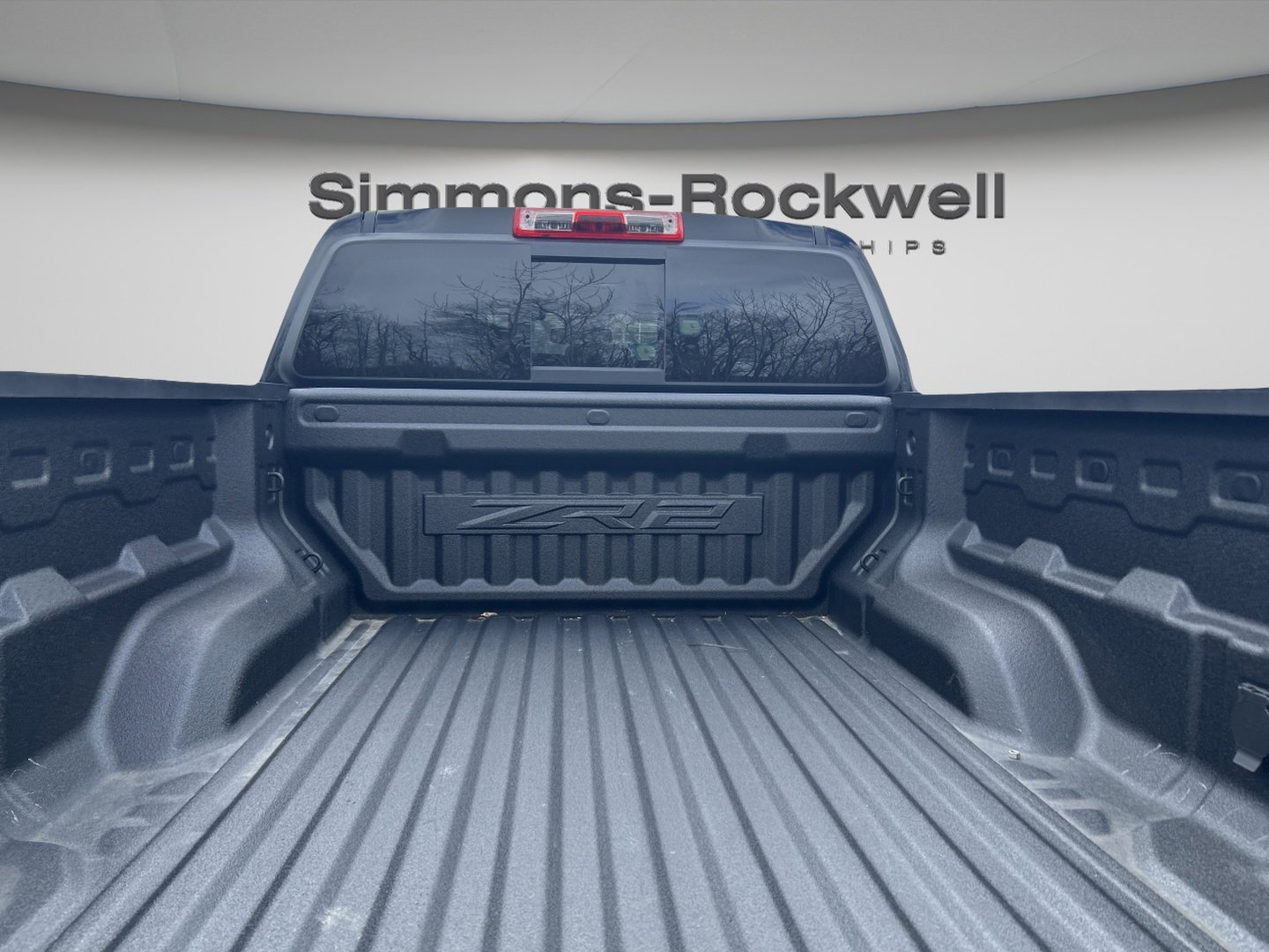 Used 2024 Chevrolet Colorado ZR2 w/ ZR2 Convenience Package III AWD/4WD image 9