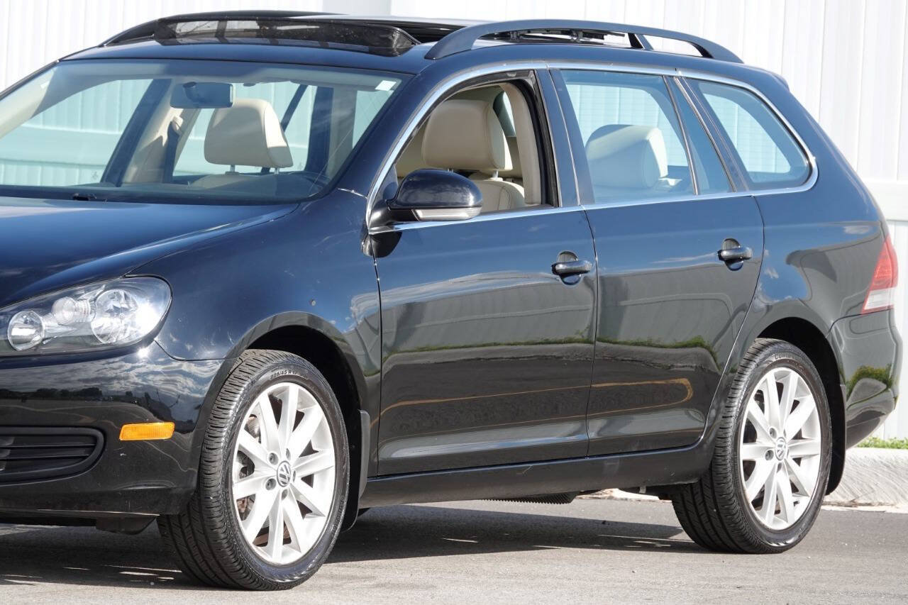 Used 2012 Volkswagen Jetta TDI FWD image 36