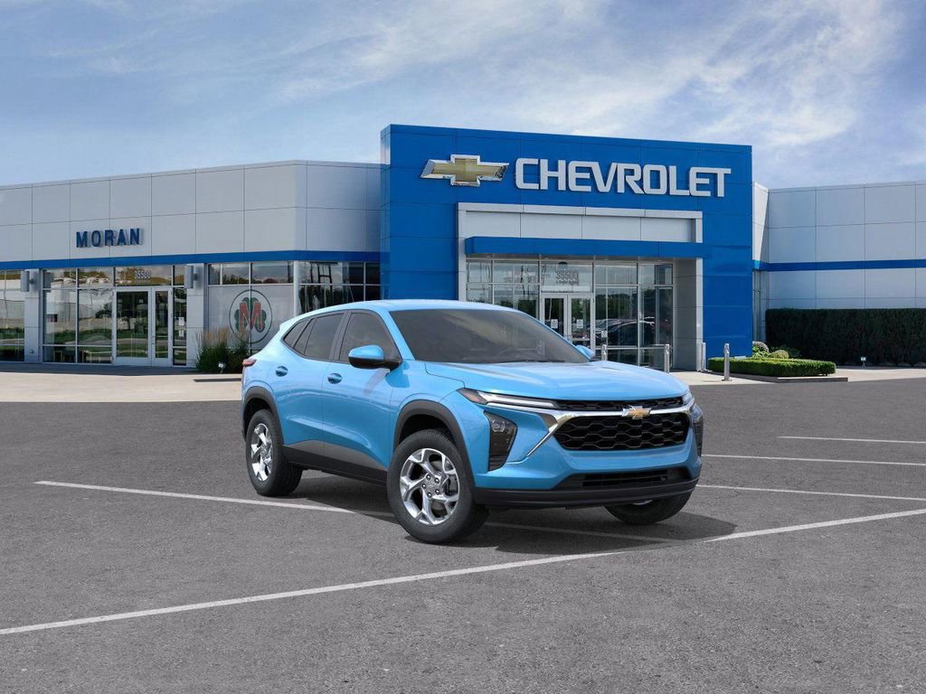 New 2026 Chevrolet Trax LS video 1