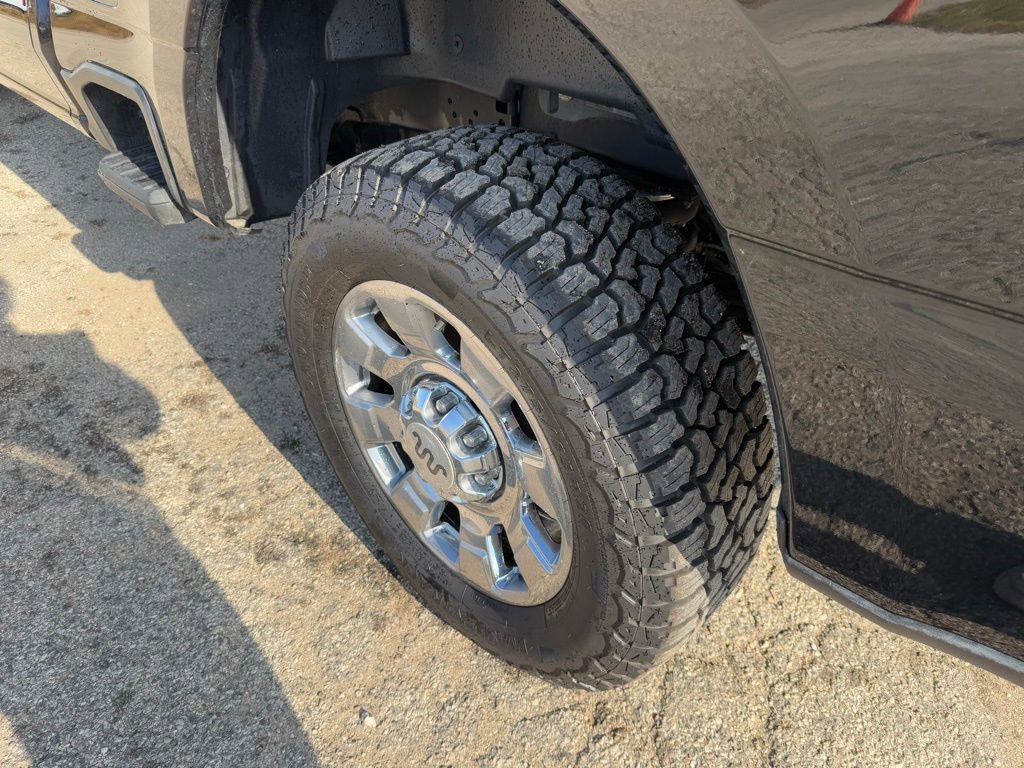 Used 2024 Ford F250 King Ranch w/ Chrome Package image 17