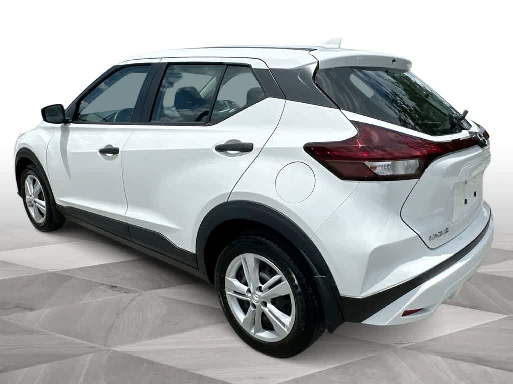 Used 2024 Nissan Kicks S FWD image 6