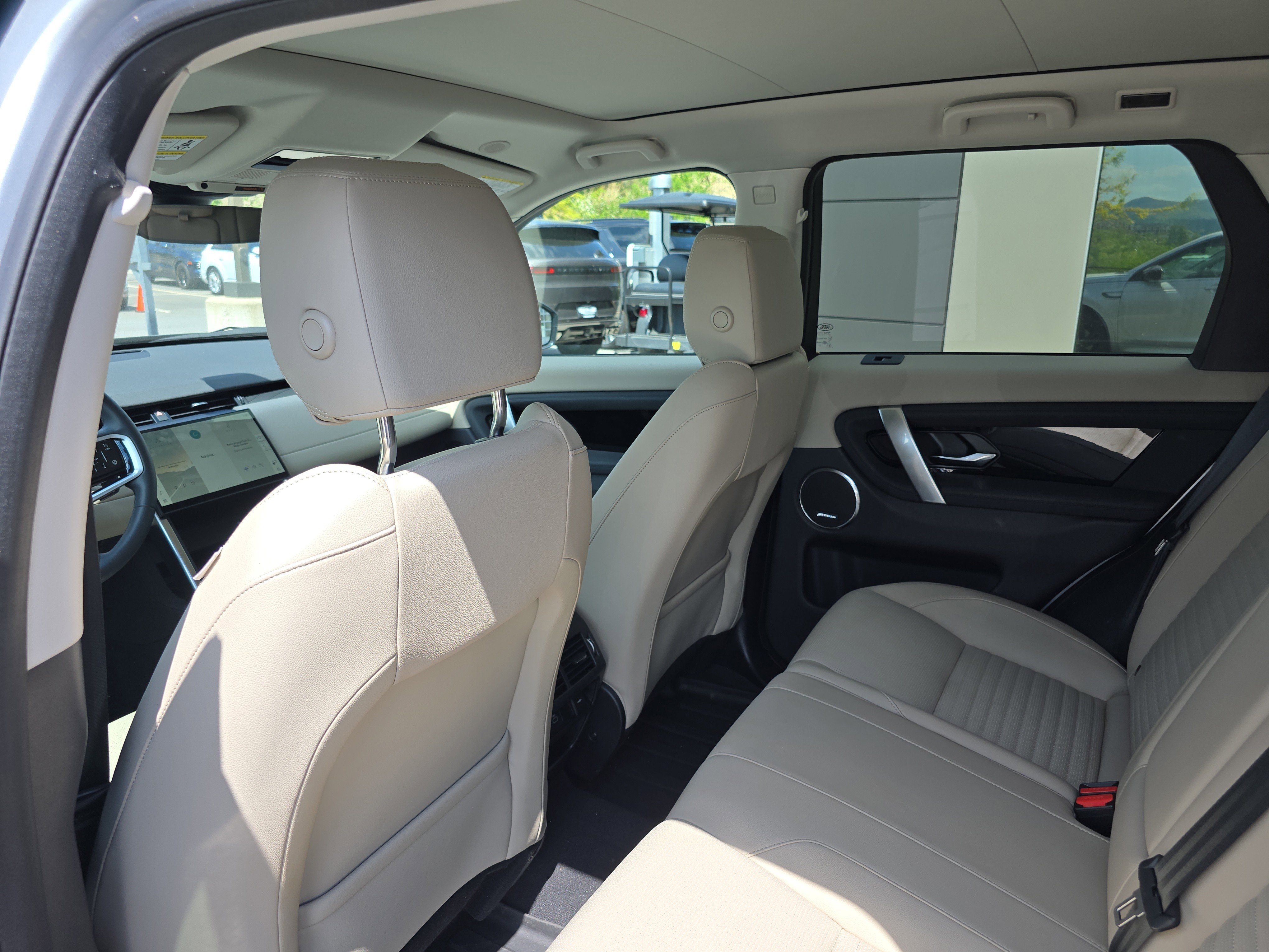 Certified 2025 Land Rover Discovery Sport S AWD/4WD image 16