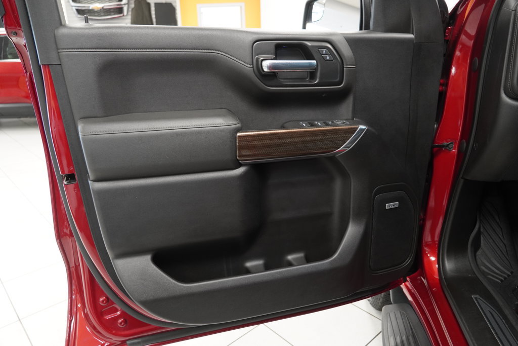 Used 2020 Chevrolet Silverado 1500 LT Trail Boss AWD/4WD image 16