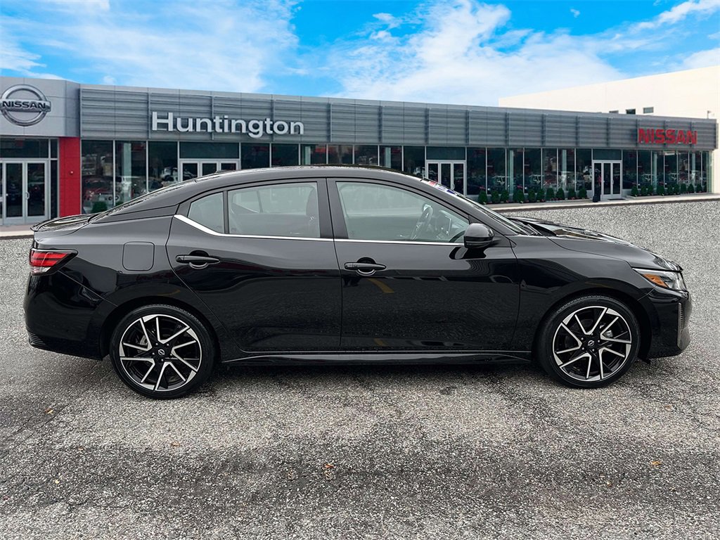 Certified 2025 Nissan Sentra SR image 5