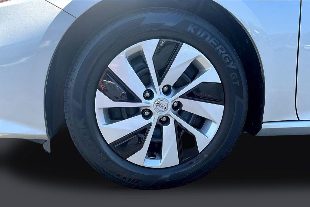 Used 2022 Nissan Altima 2.5 S FWD image 33