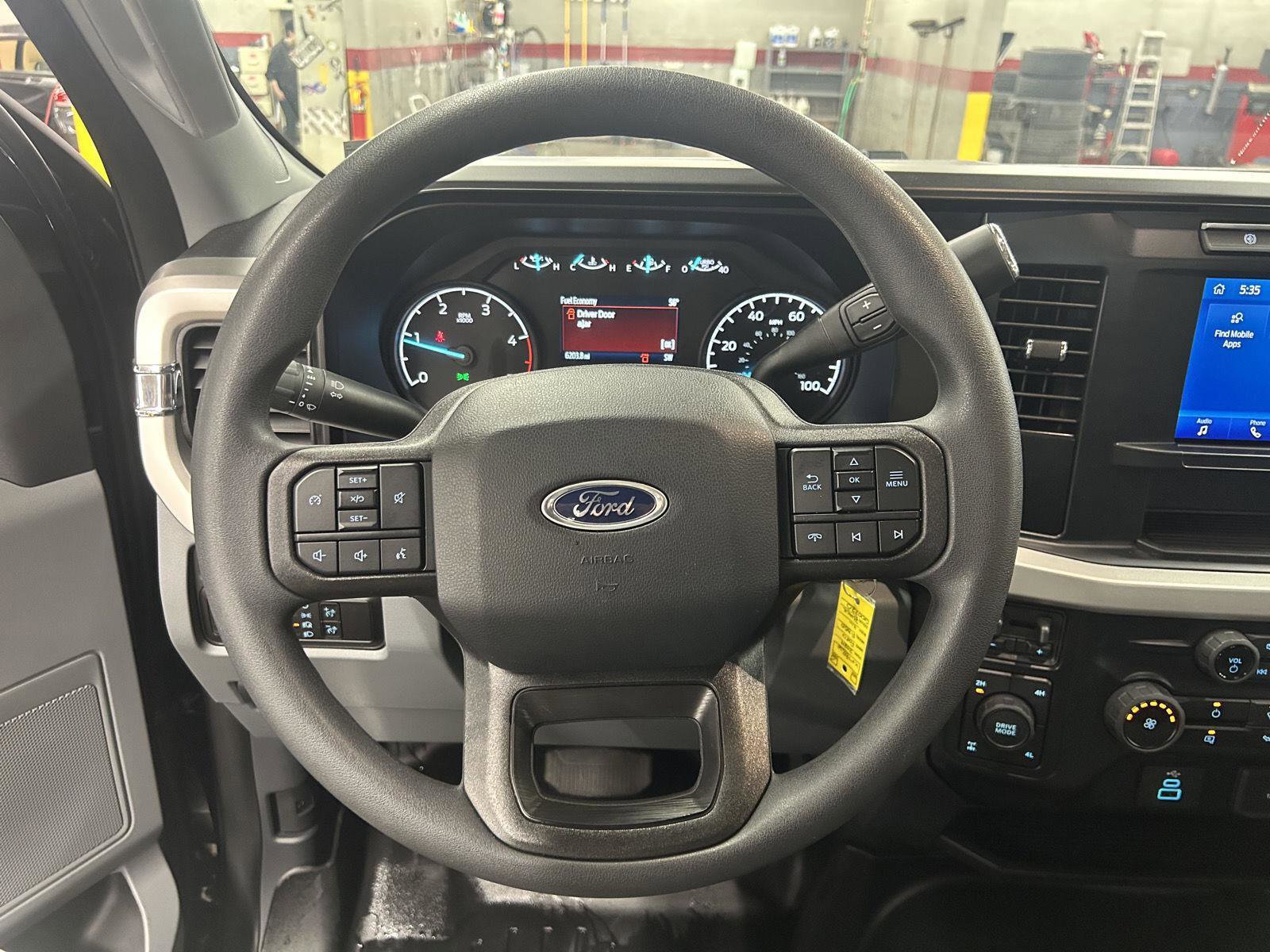 Used 2024 Ford F350 XL w/ FX4 Off-Road Package image 14