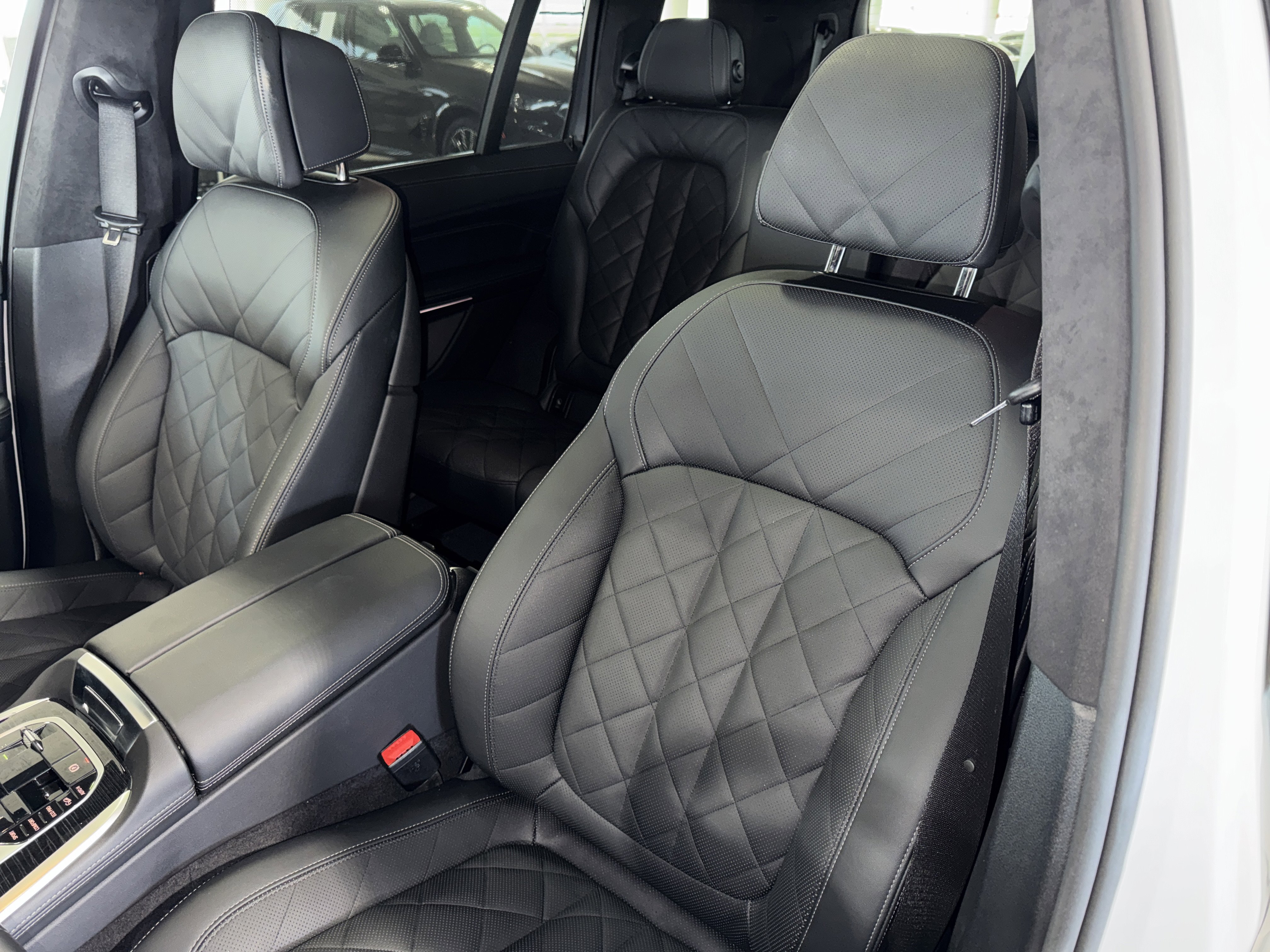 Used 2026 BMW X7 xDrive40i image 34