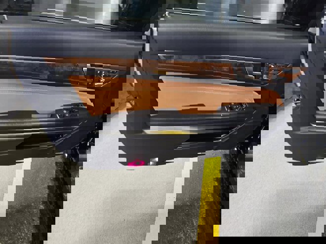 Used 2017 Mercedes-Benz E 400 E 400 4MATIC w/ Premium 2 Package image 13