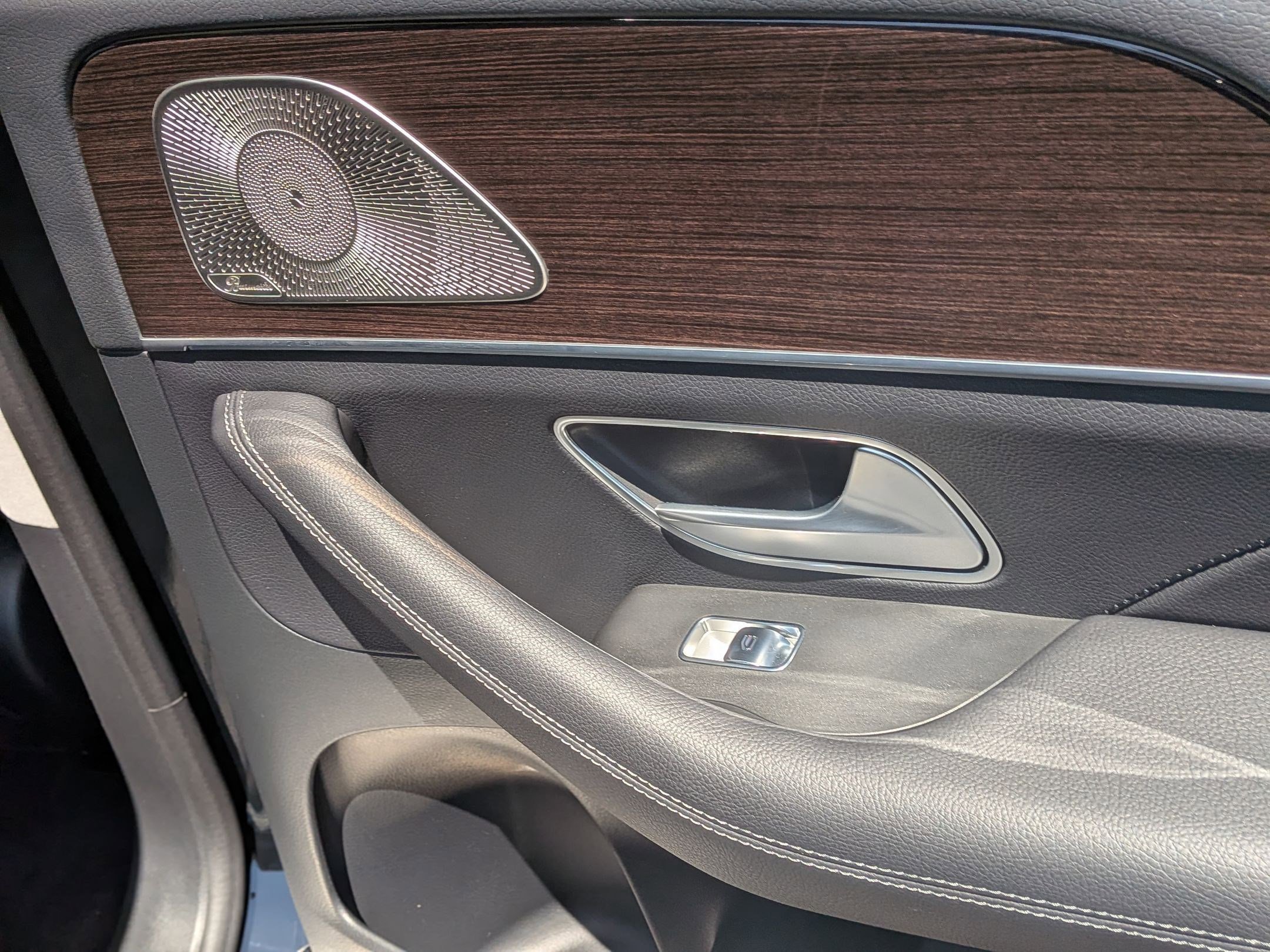 Certified 2026 Mercedes-Benz GLE 450 4MATIC image 37