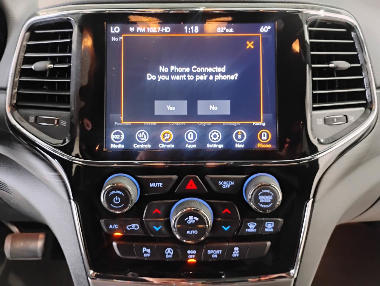 Used 2021 Jeep Grand Cherokee Laredo X RWD image 77