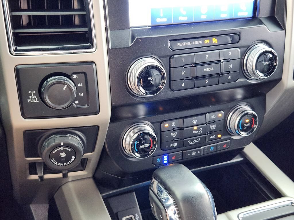 Used 2020 Ford F150 Lariat w/ Equipment Group 502A Luxury AWD/4WD image 24