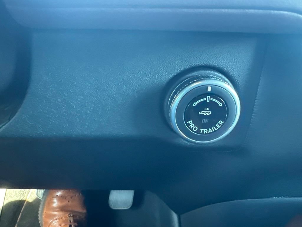 Used 2026 Lincoln Navigator Reserve AWD/4WD image 28