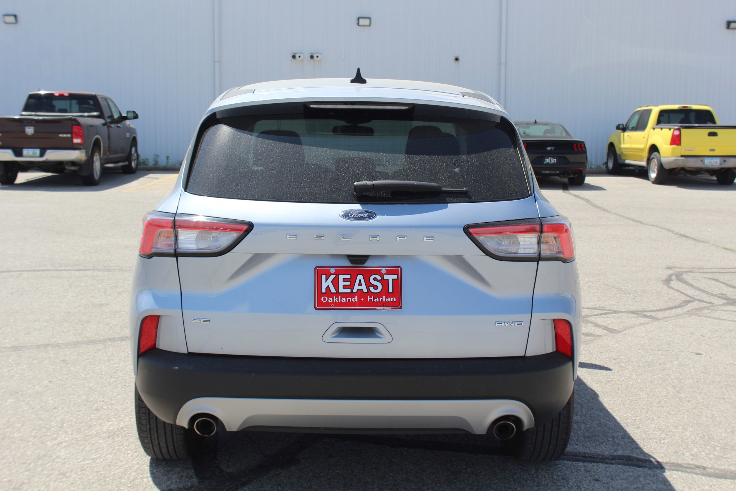 Used 2022 Ford Escape SE w/ Convenience Package AWD/4WD image 3