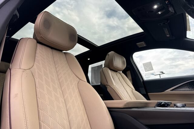Certified 2026 Cadillac Lyriq Signature Luxury w/ Nappa Leather Package AWD/4WD image 17