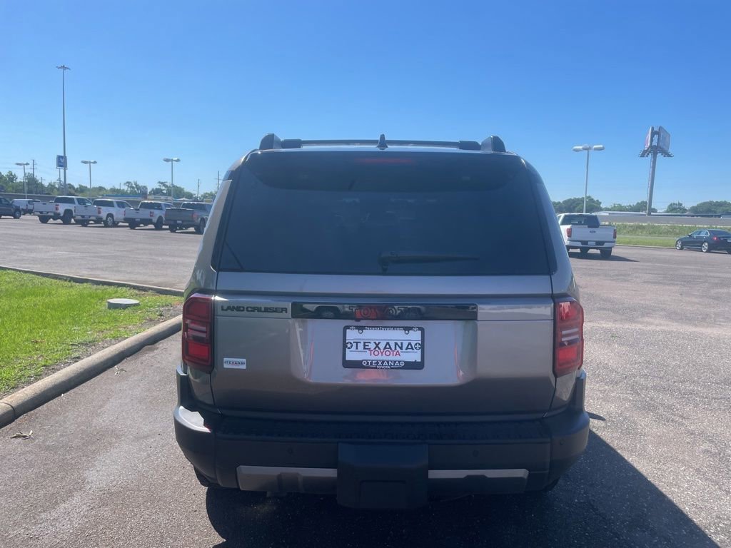Used 2025 Toyota Land Cruiser w/ Premium Package AWD/4WD image 6