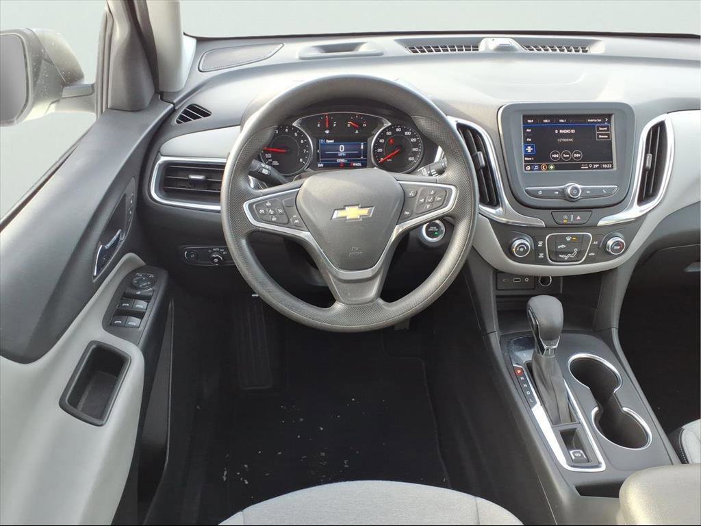 Used 2022 Chevrolet Equinox LS w/ LS Convenience Package image 27
