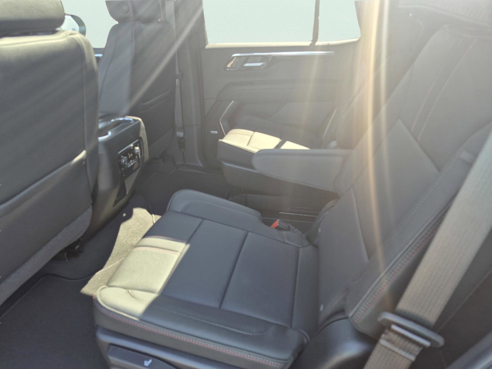 New 2026 Chevrolet Tahoe RST w/ Comfort Package AWD/4WD image 7