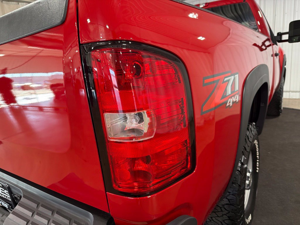 Used 2009 Chevrolet Silverado 3500 W/T w/ Snow Plow Prep Package AWD/4WD image 16