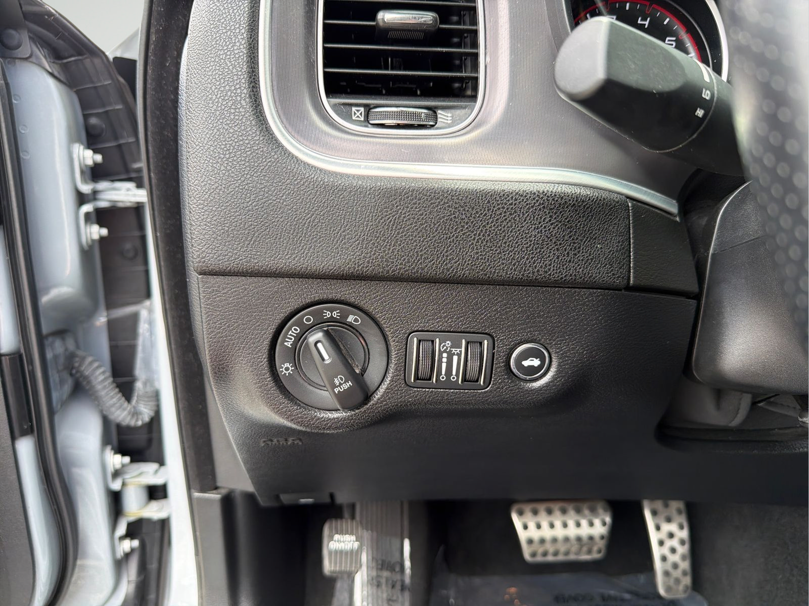 Used 2021 Dodge Charger Scat Pack RWD image 13