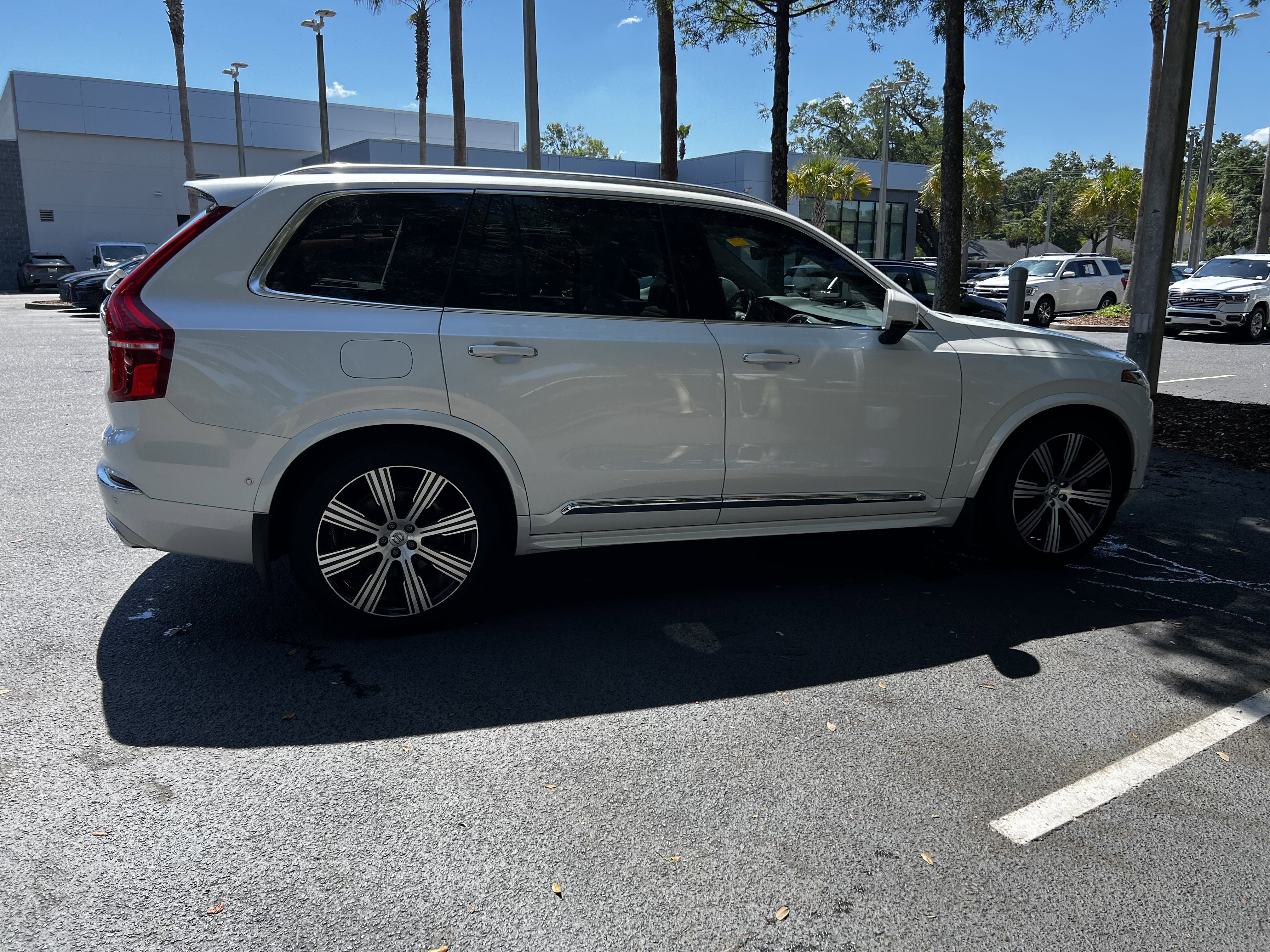 Used 2021 Volvo XC90 T8 Inscription w/ Protection Package AWD/4WD image 10