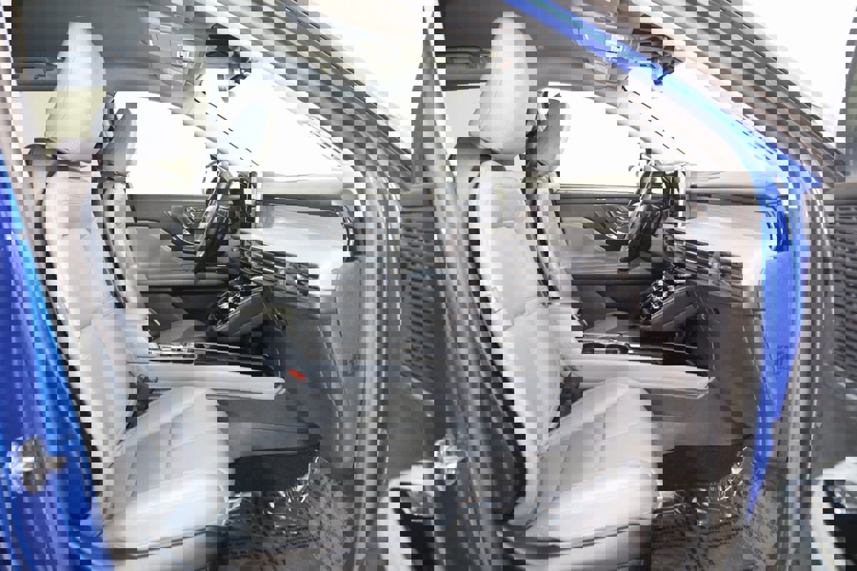 Used 2021 Lincoln Corsair FWD image 11