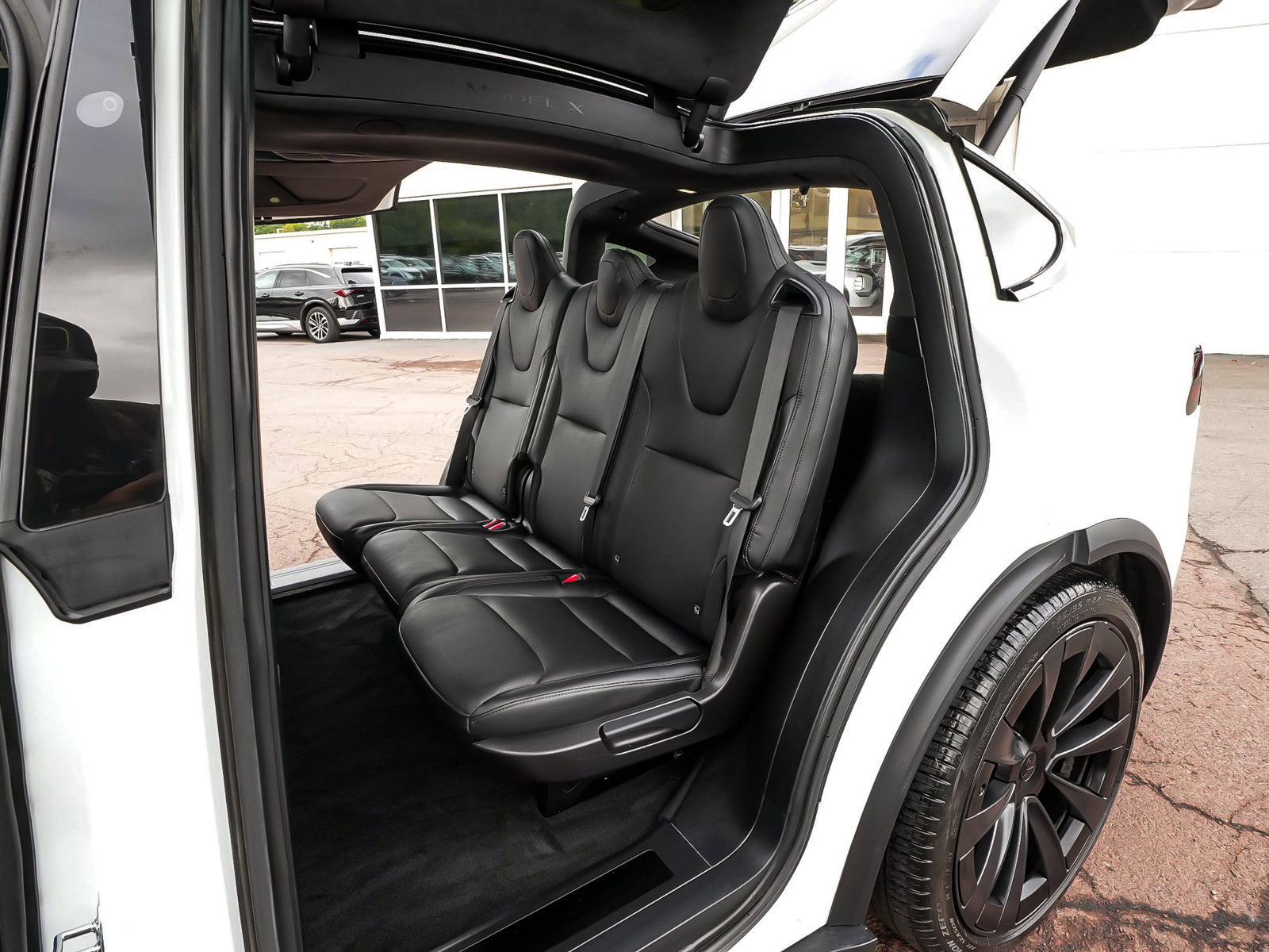 Used 2023 Tesla Model X AWD/4WD image 29