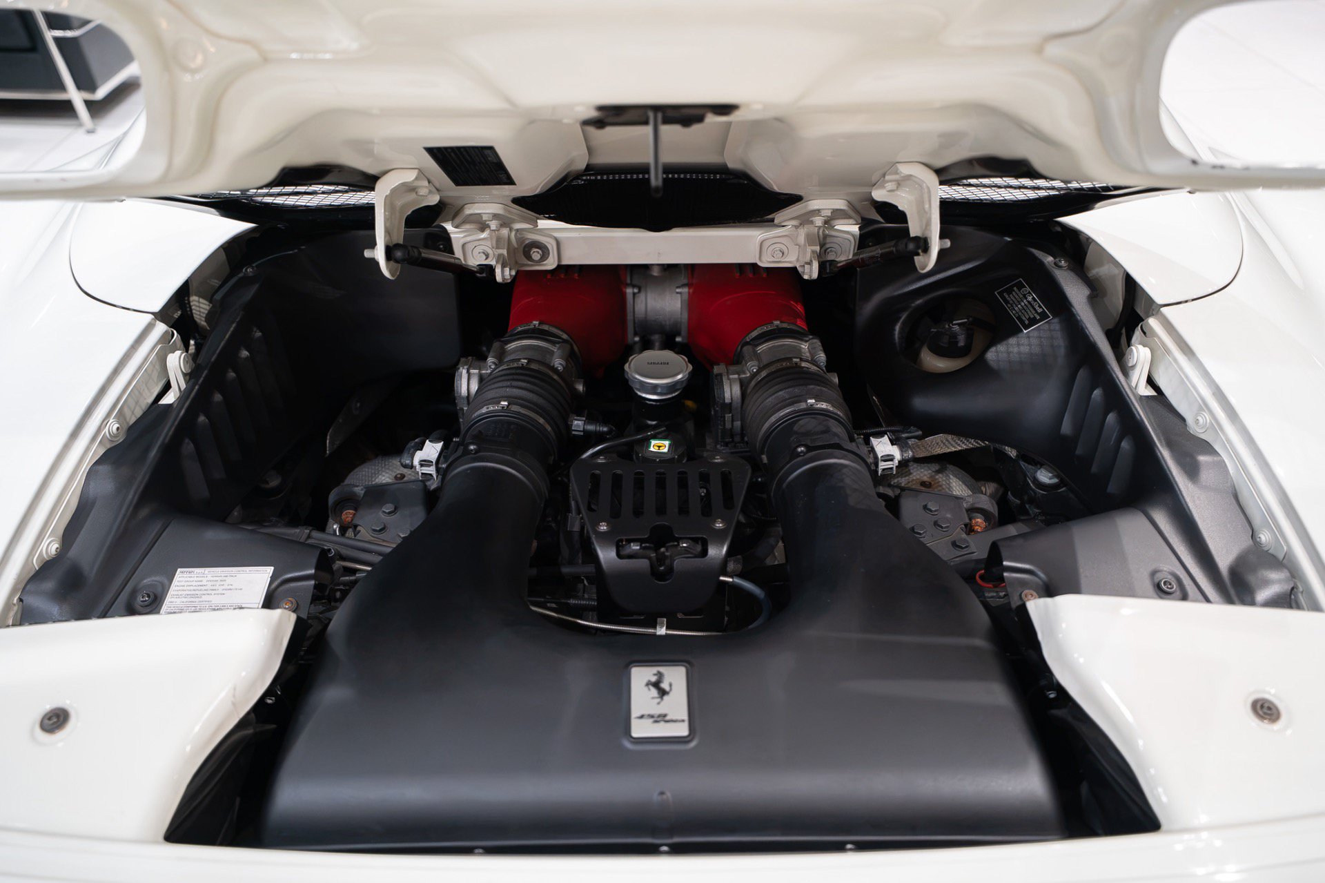Used 2013 Ferrari 458 Spider RWD image 59
