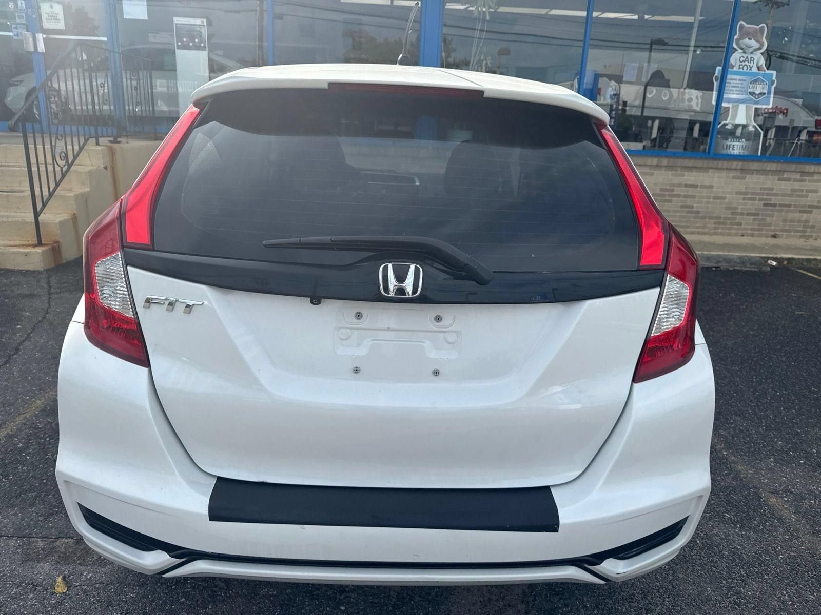 Used 2019 Honda Fit LX image 9