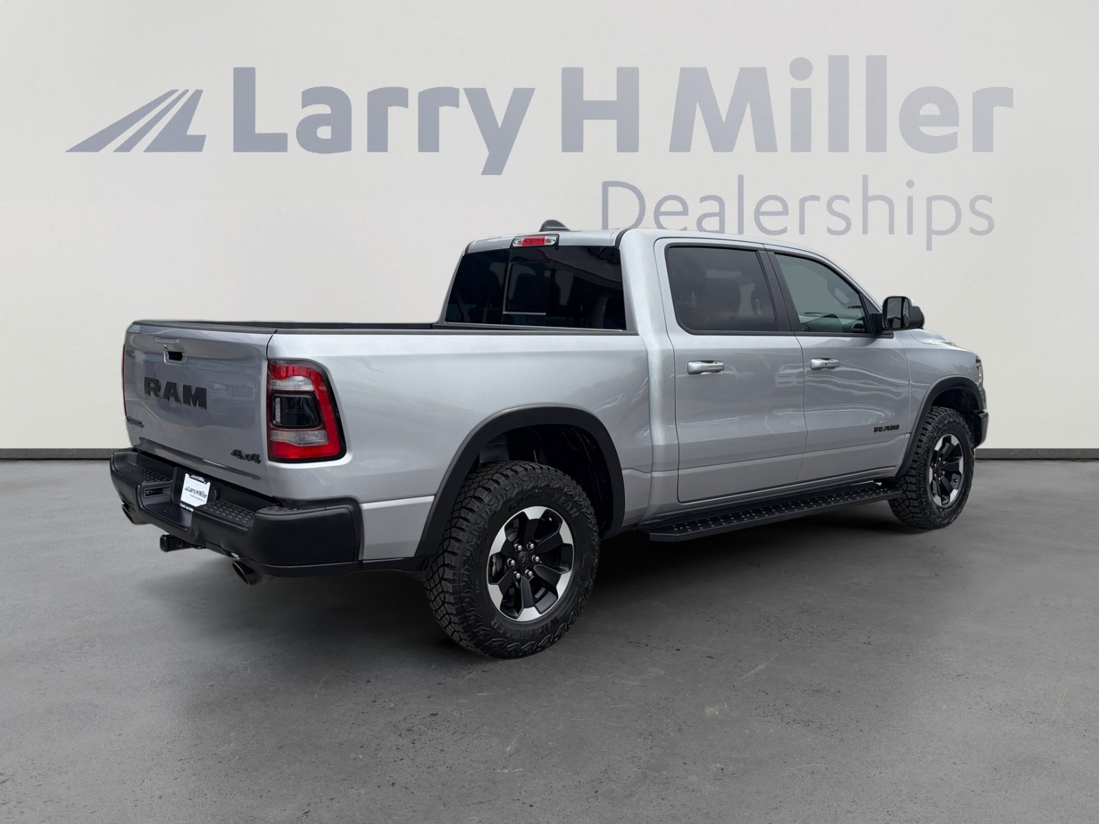 Used 2021 RAM 1500 Rebel w/ Rebel Level 1 Equipment Group AWD/4WD image 5