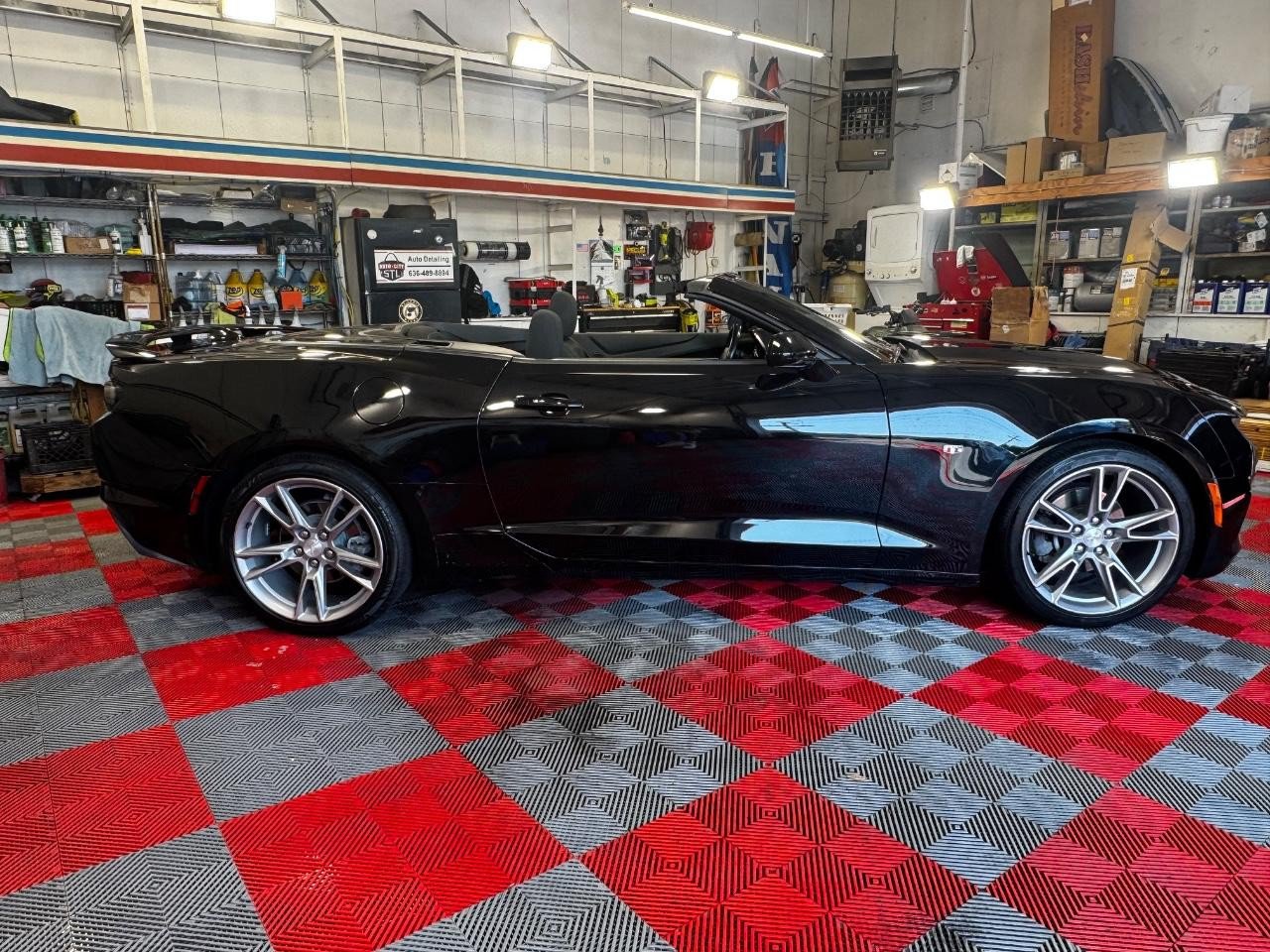 Used 2022 Chevrolet Camaro LT w/ RS Package RWD image 9