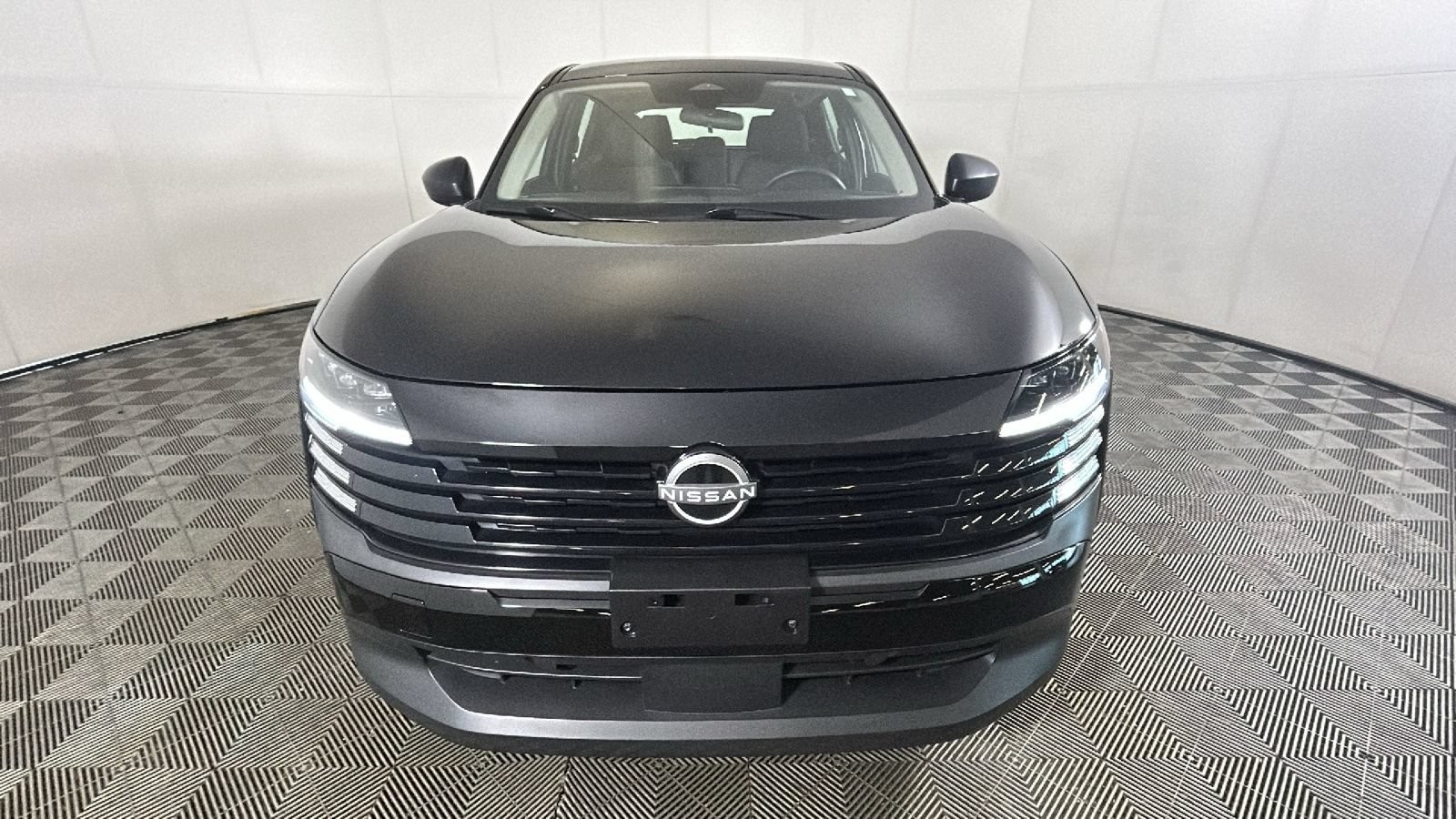 Used 2025 Nissan Kicks S AWD/4WD image 9