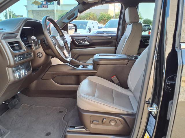 Used 2023 GMC Yukon SLT w/ SLT Luxury Package AWD/4WD image 19