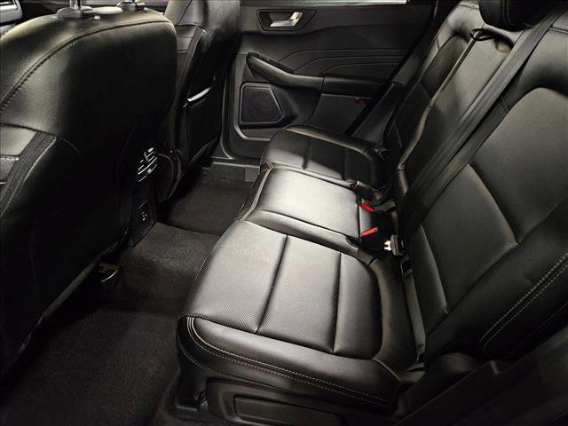 Used 2022 Ford Escape SEL image 17