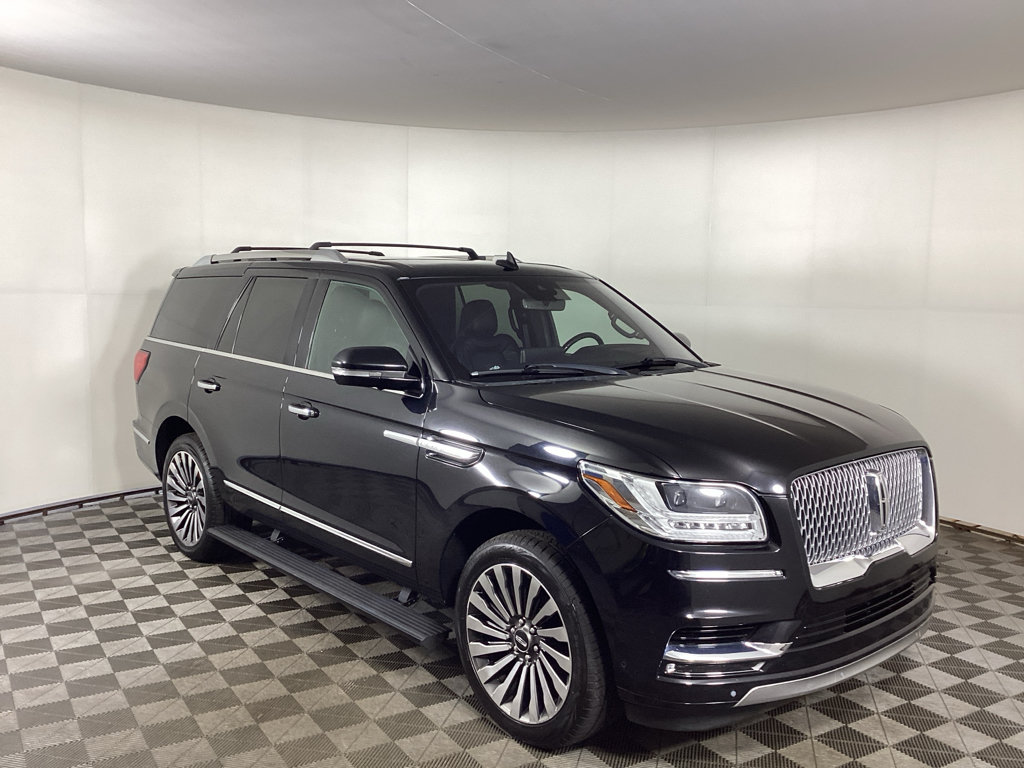 Used 2019 Lincoln Navigator Reserve w/ Cargo Package AWD/4WD image 1