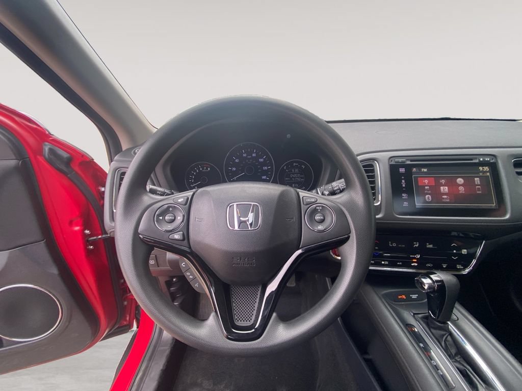 Used 2018 Honda HR-V EX image 12