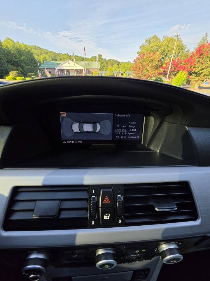 Used 2008 BMW M5 RWD image 17